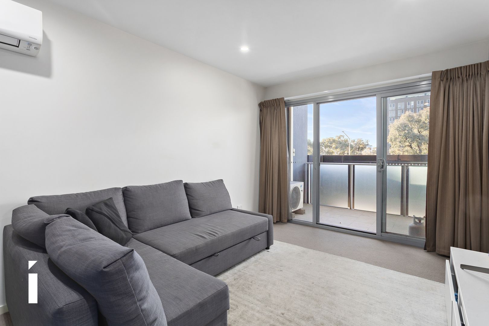 31/10 Ipima Street, Braddon ACT 2612, Image 1