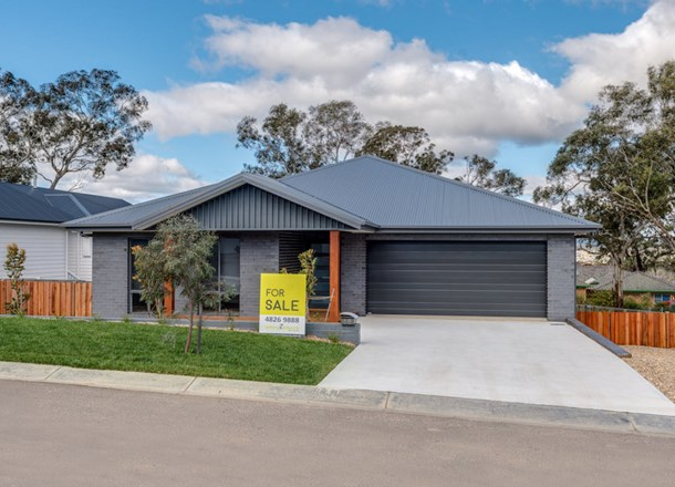 16 Anembo Close, Goulburn NSW 2580