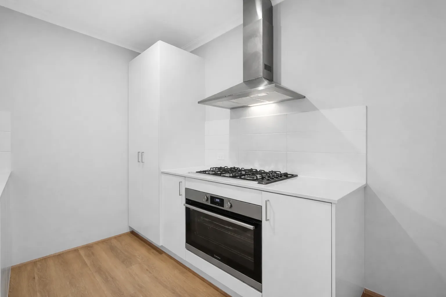 Best Value in Madora Bay!! Coastal Living in the Heart of Madora Bay - View 4