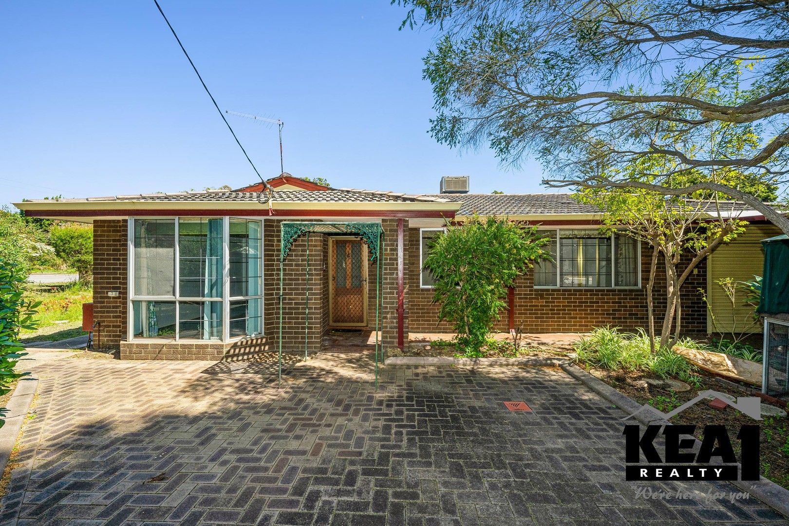 19 Wandoo Road, Forrestfield WA 6058, Image 0