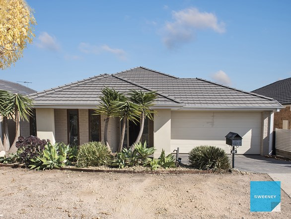 29 Forest Glade Way, Caroline Springs VIC 3023