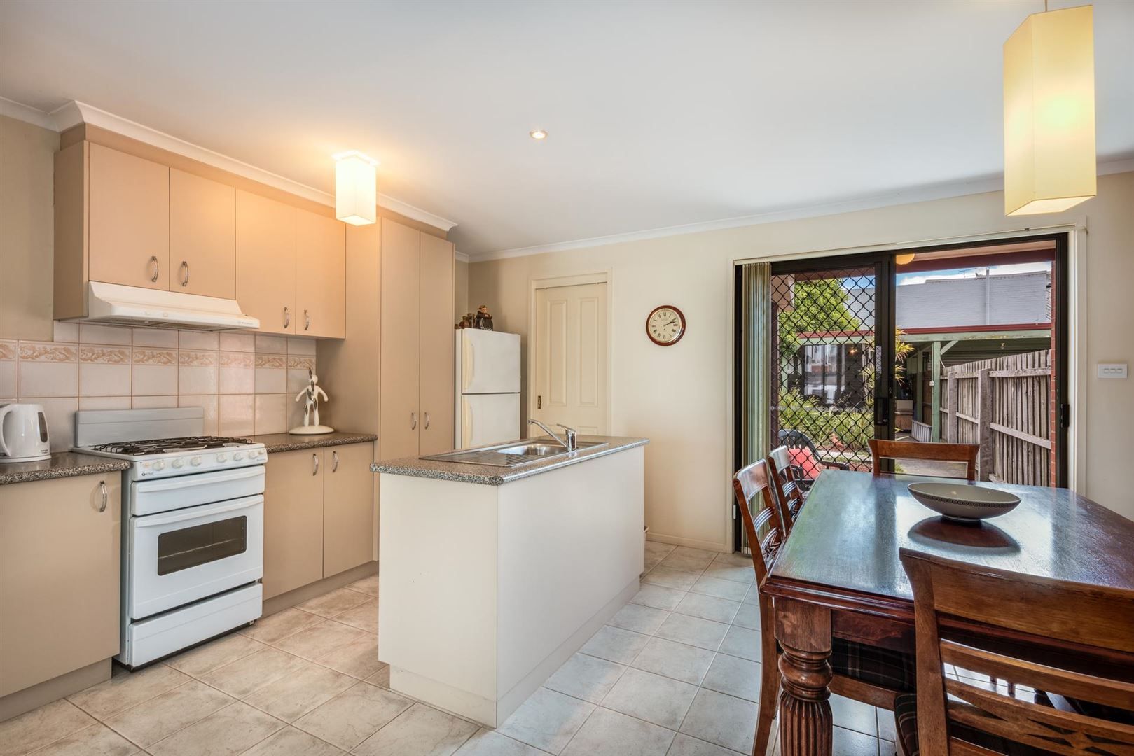 1/4-10 Benson Street, Geelong VIC 3220, Image 1