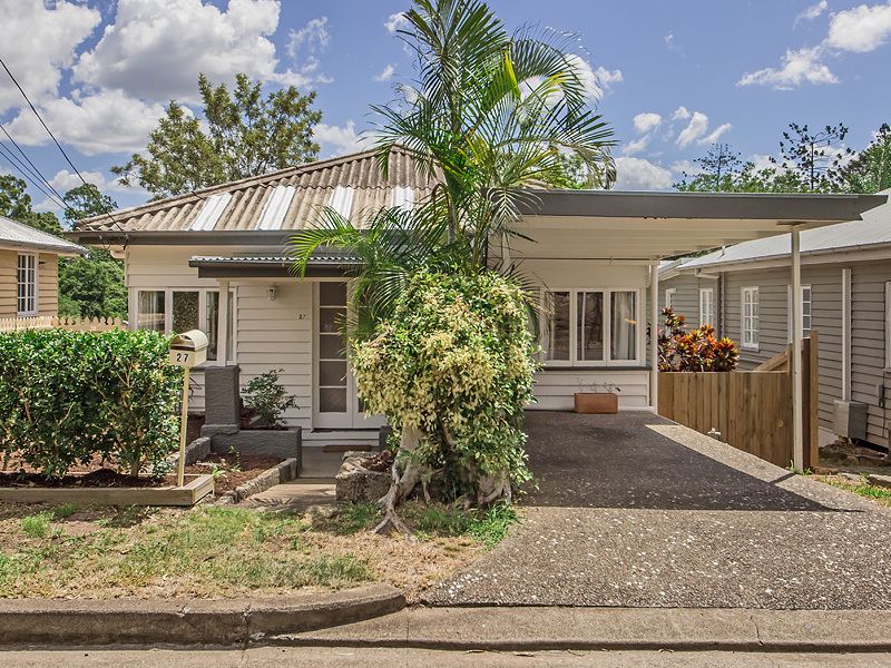 3 bedrooms House in 27 Ruskin Street TARINGA QLD, 4068