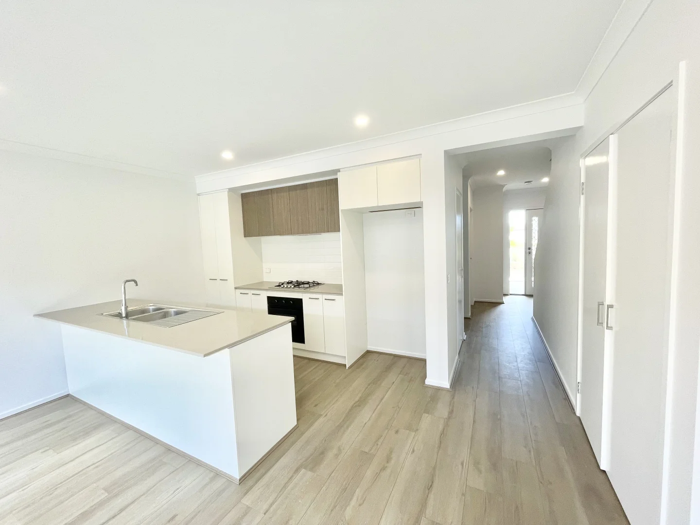 Additional image 6 of 10 Flank Walk, Fraser Rise VIC 3336