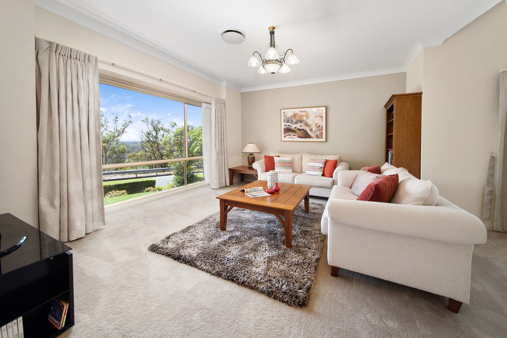 11 Lavender Place, Alfords Point NSW 2234, Image 2