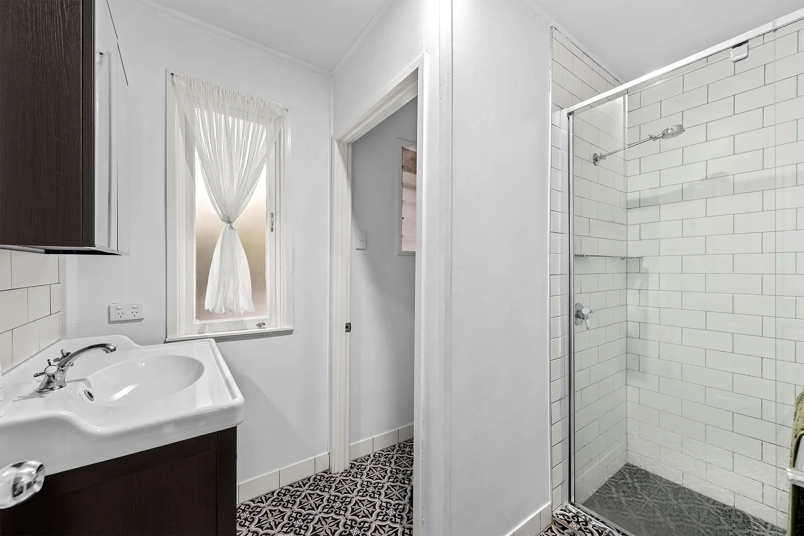 Additional image 5 of 2/56 Brentnall Street, Norman Park QLD 4170