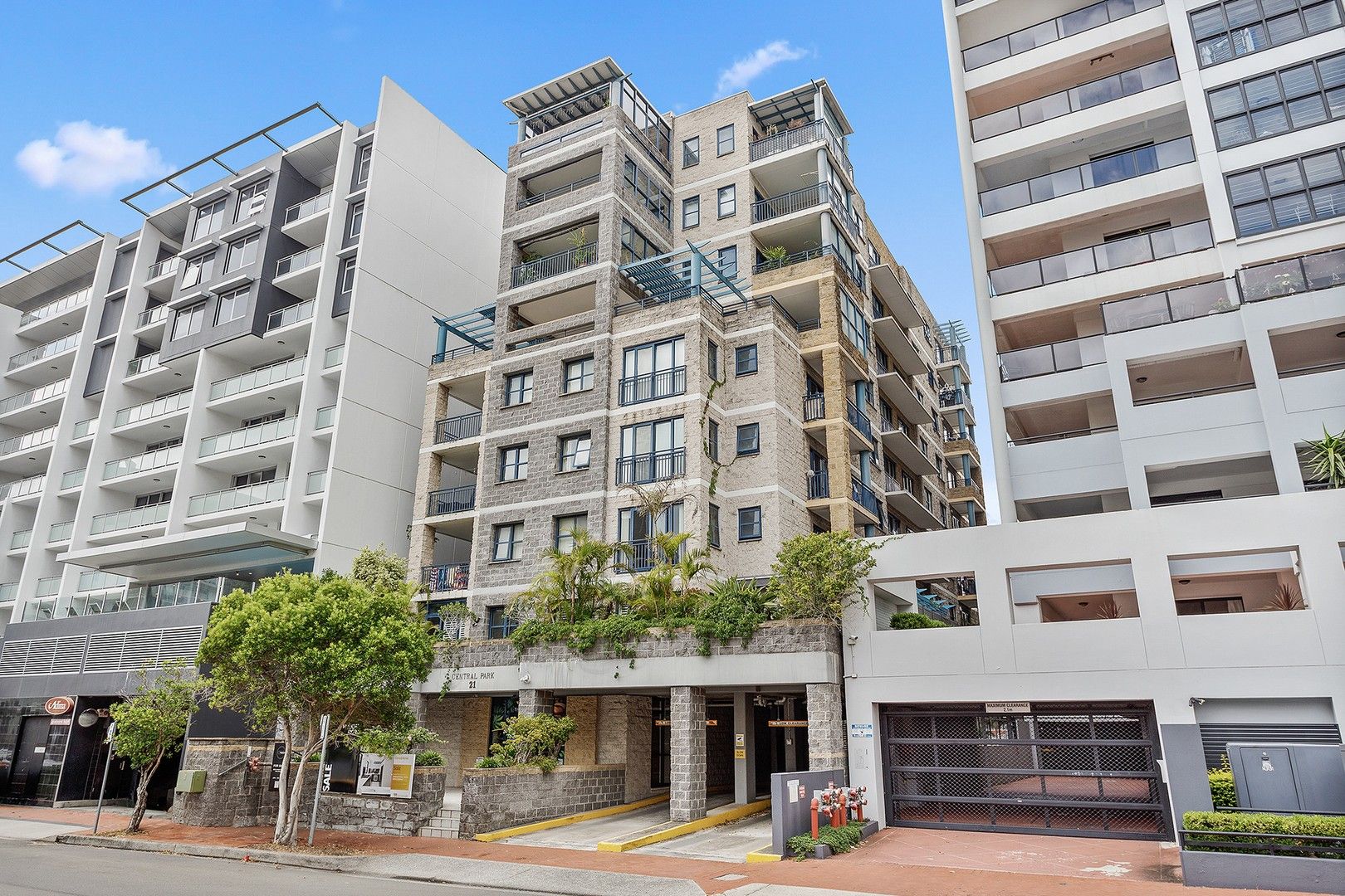 22/19-21 Market Street, Wollongong NSW 2500, Image 2