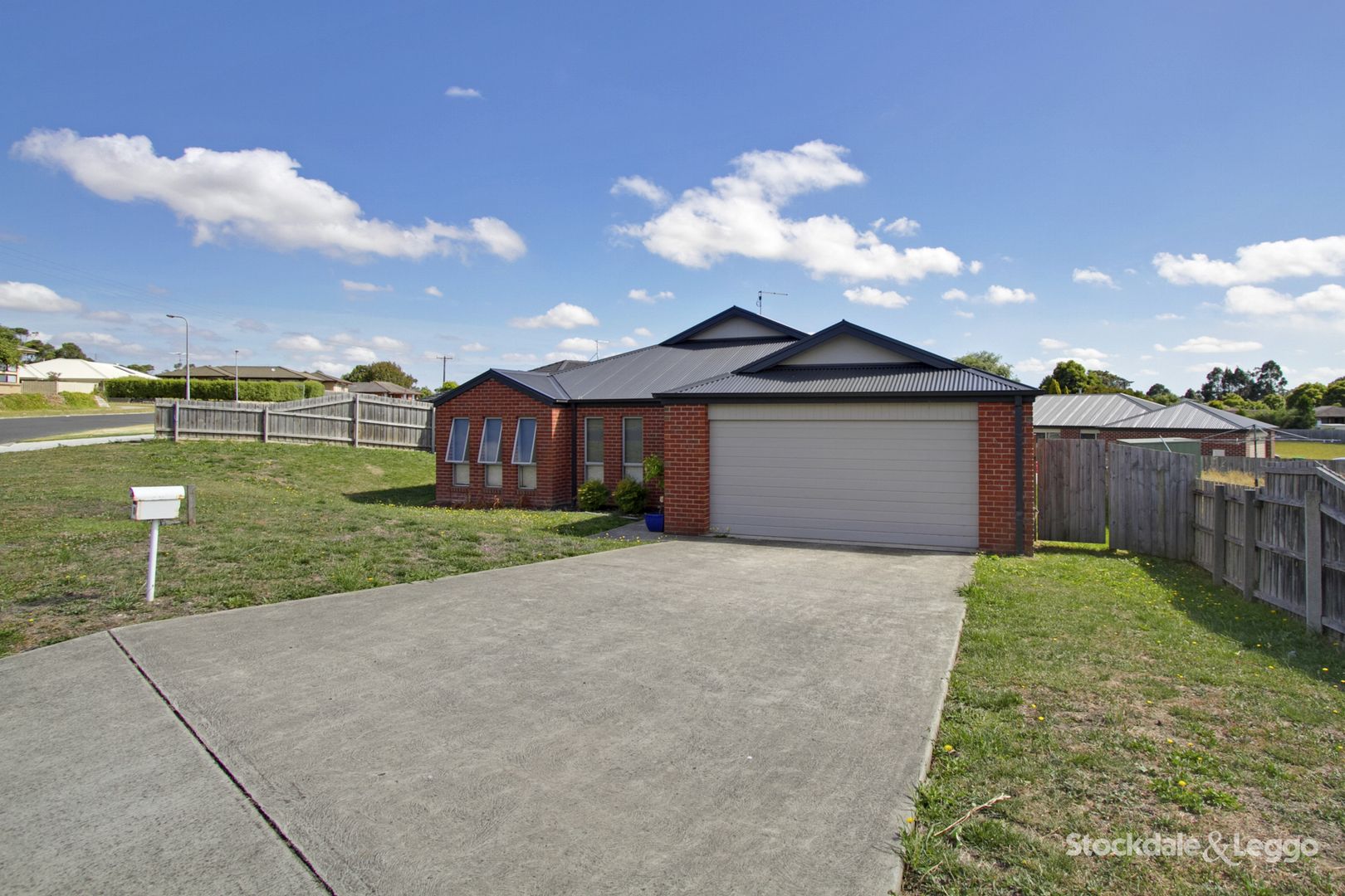 20 Amaroo Drive, Churchill VIC 3842, Image 2