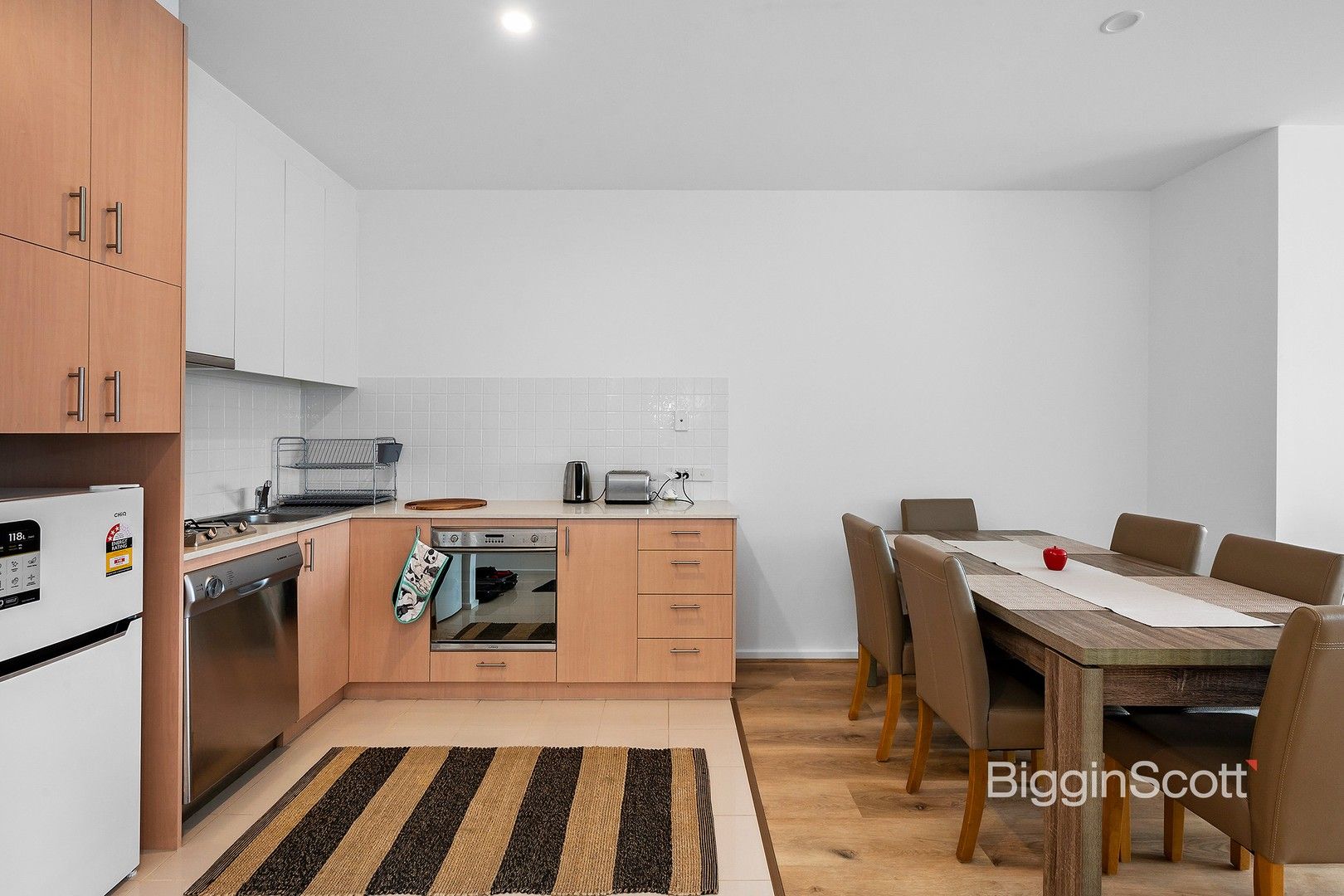 1 bedrooms Apartment / Unit / Flat in 1304/250 Elizabeth St MELBOURNE VIC, 3000