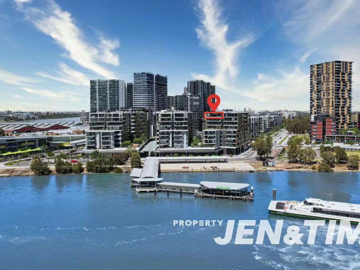 2 bedrooms Apartment / Unit / Flat in WATERFRONT/1 Burroway Road WENTWORTH POINT NSW, 2127