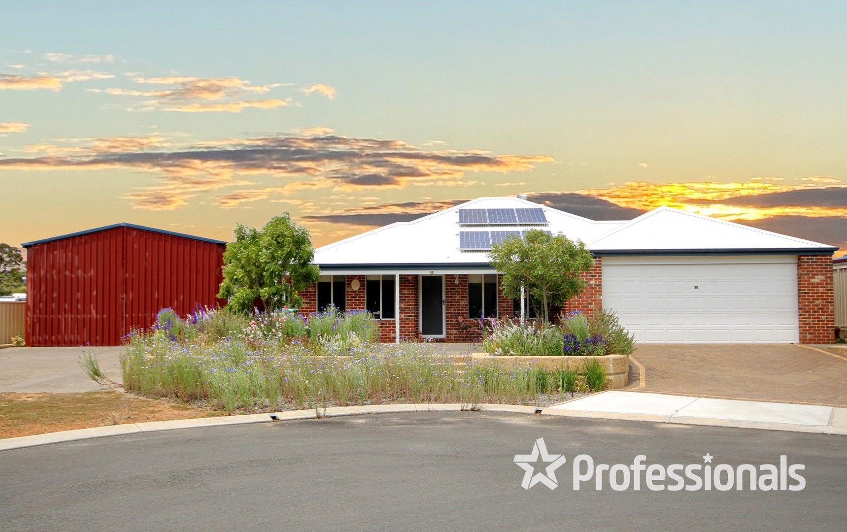 12 Gibson Terrace, Burekup WA 6227, Image 0