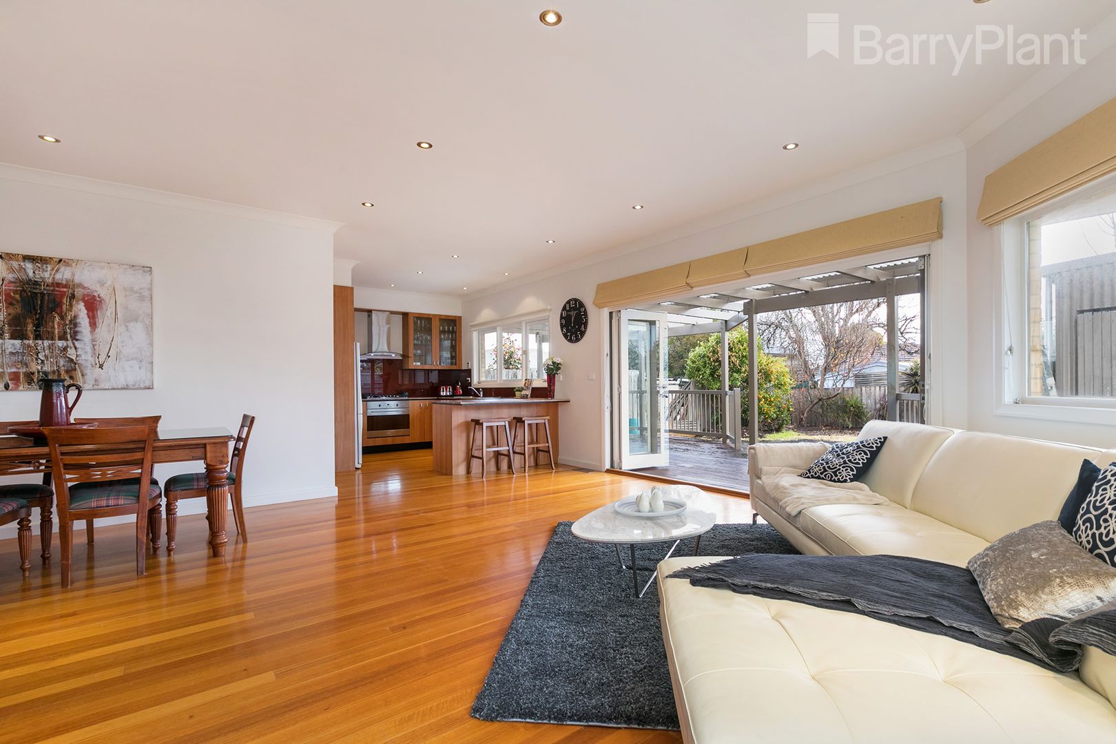 9 Young Street, Oakleigh VIC 3166, Image 2