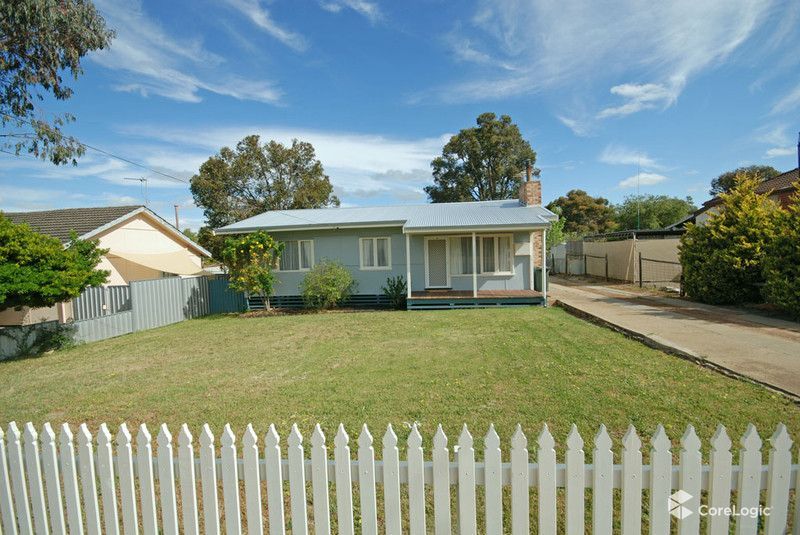 137 Clayton Road, Narrogin WA 6312, Image 0