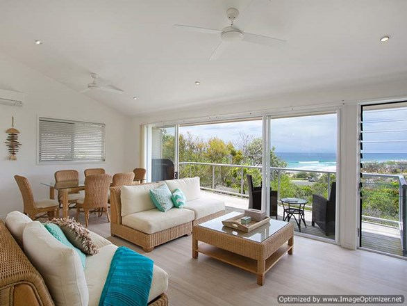 4/8 Corsair Crescent, Sunrise Beach QLD 4567