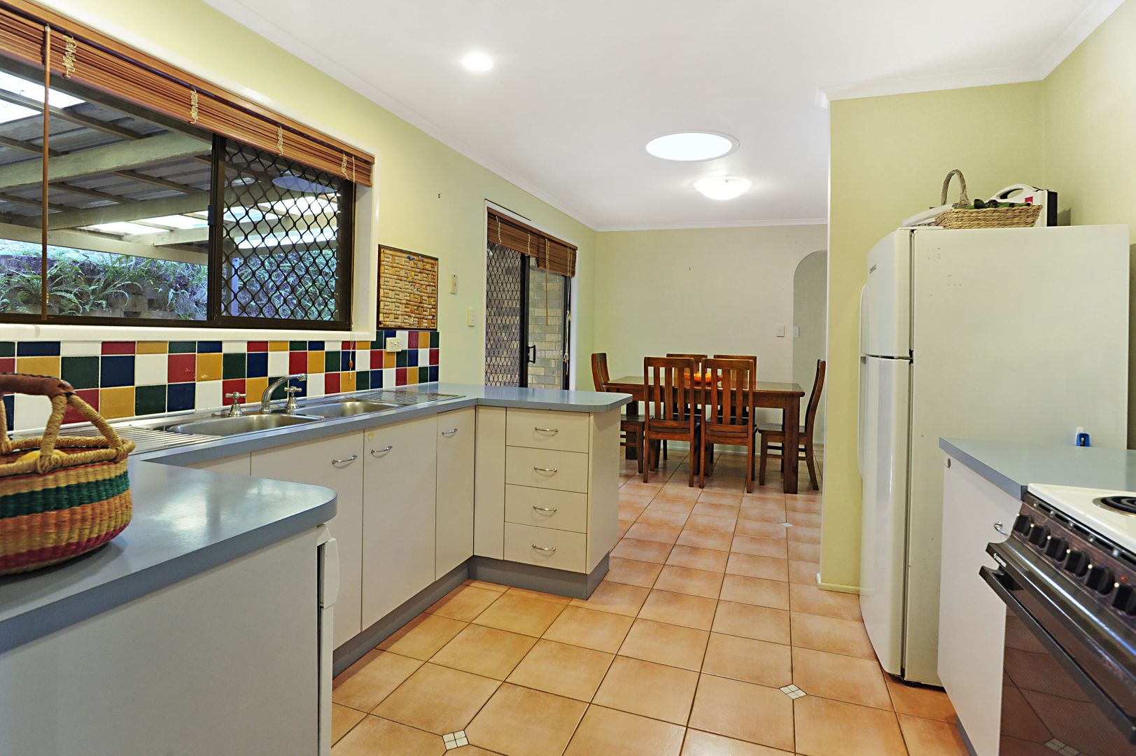 46 Teenan Street, Ferny Hills QLD 4055, Image 2