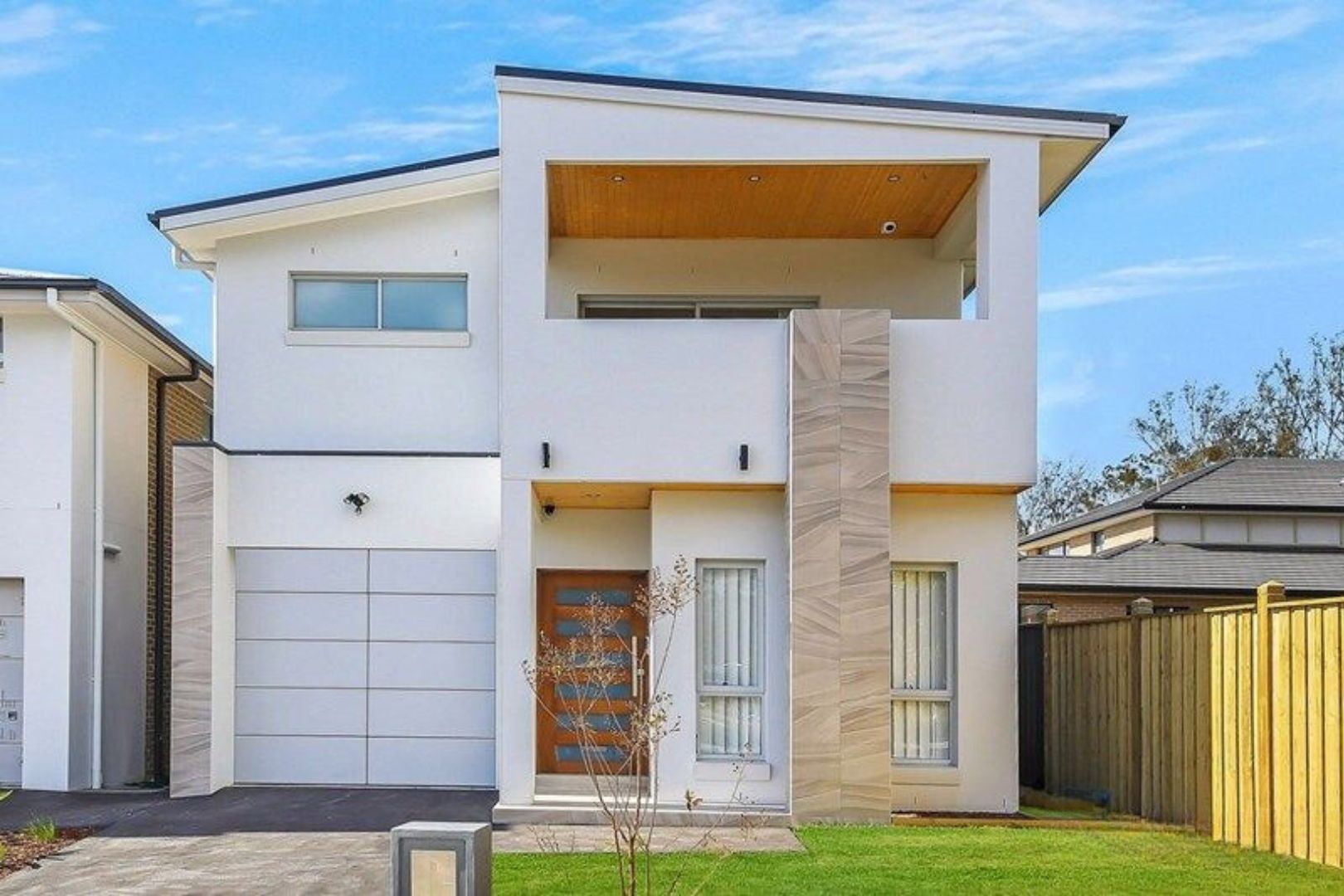 4 bedrooms House in 4a Harvey Street ORAN PARK NSW, 2570