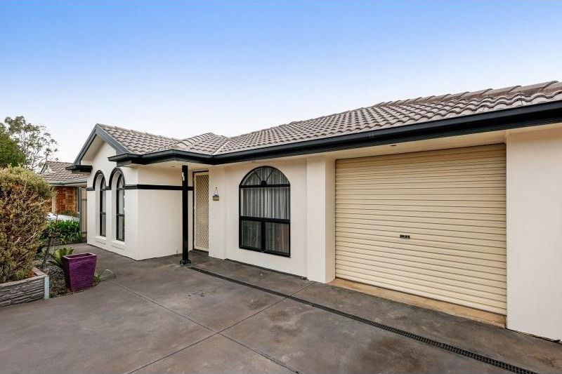 10 Queens Court, Blakeview SA 5114, Image 0