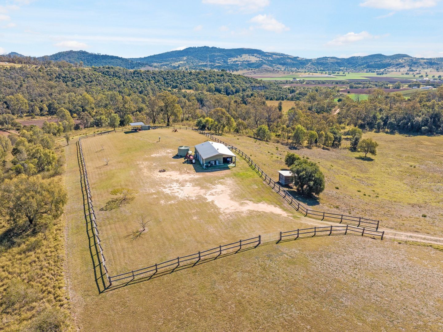 208 Batemans Rd, Flagstone Creek QLD 4344, Image 2