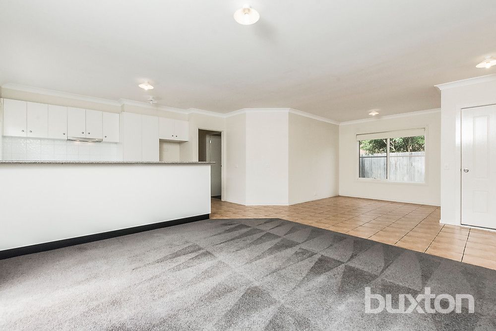 2/17 Godfrey Street, East Geelong VIC 3219, Image 0