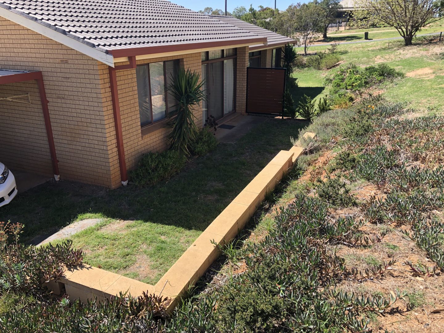 2/31 Tom Street, Gundagai NSW 2722 Apartment For Rent 300 Domain