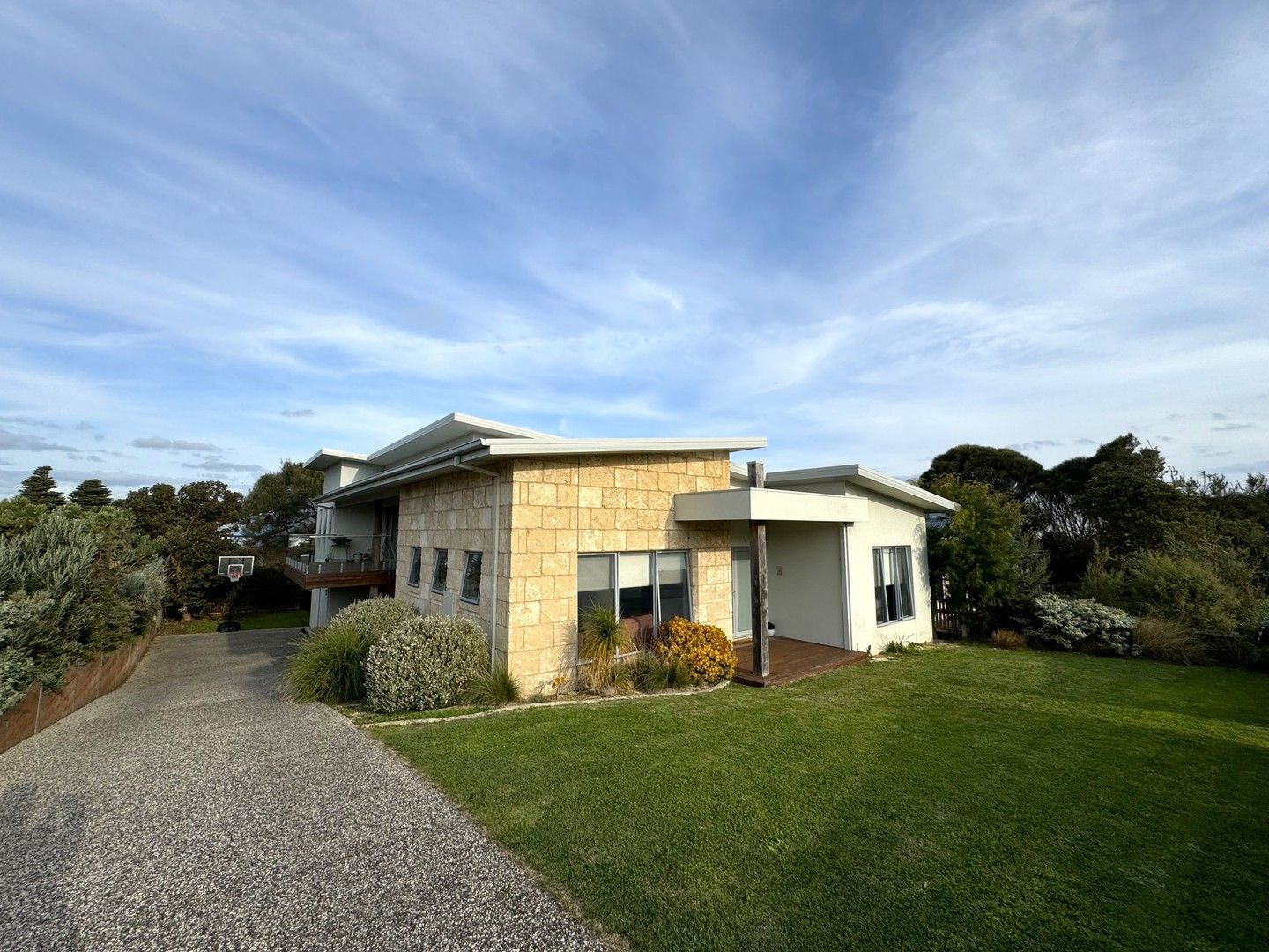 4 bedrooms House in 39 MacDonald Street WARRNAMBOOL VIC, 3280