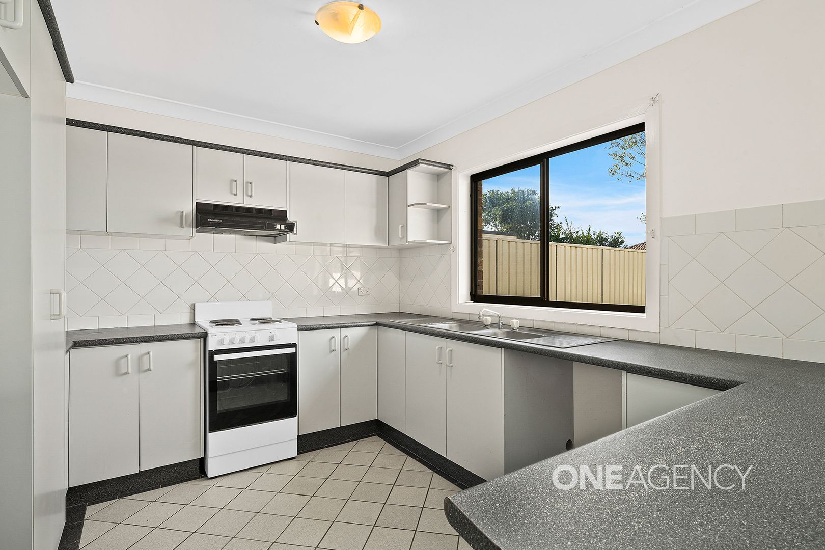 35 Isa Road, Worrigee NSW 2540, Image 2