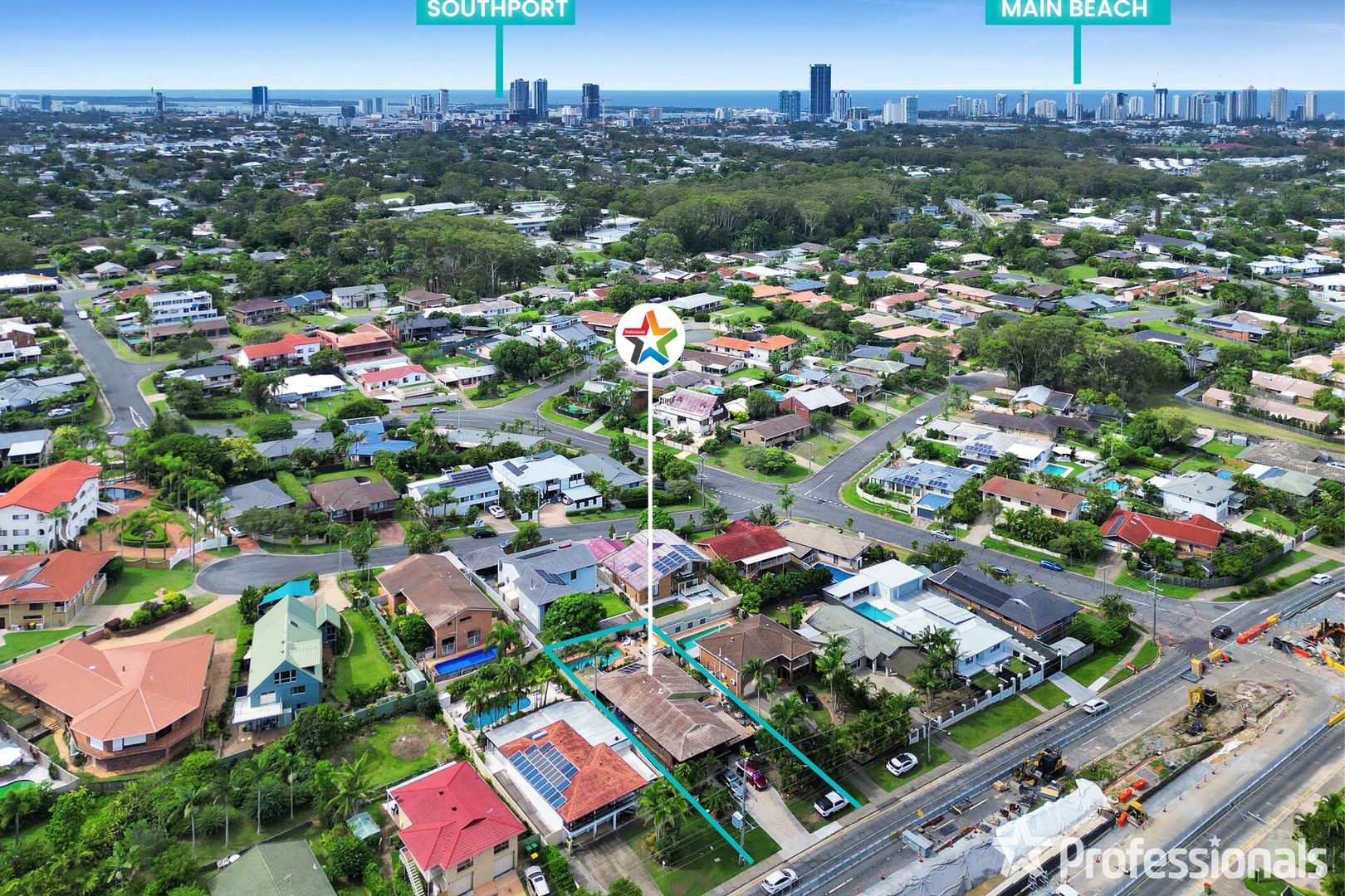 33 Cotlew Street, Southport QLD 4215