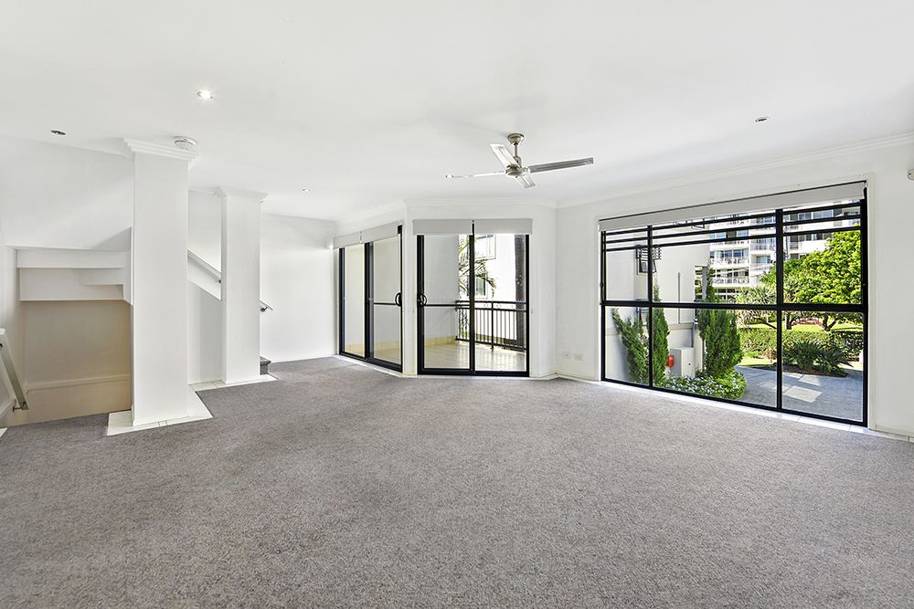 5/5 Taylor Street, Biggera Waters QLD 4216, Image 2