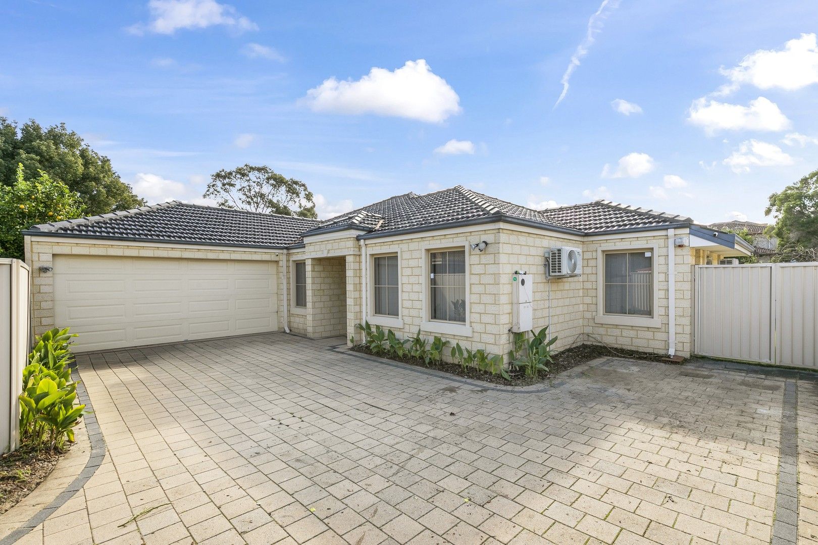 2/105B Halvorson Road, Morley WA 6062, Image 0