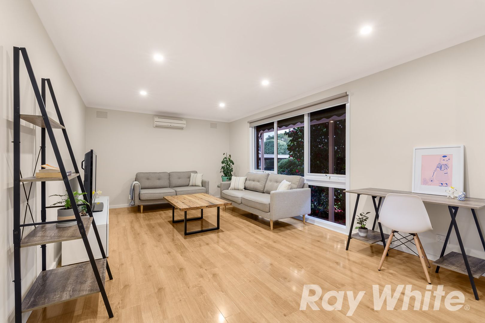 8/30 Strathallan Road, MacLeod VIC 3085, Image 2