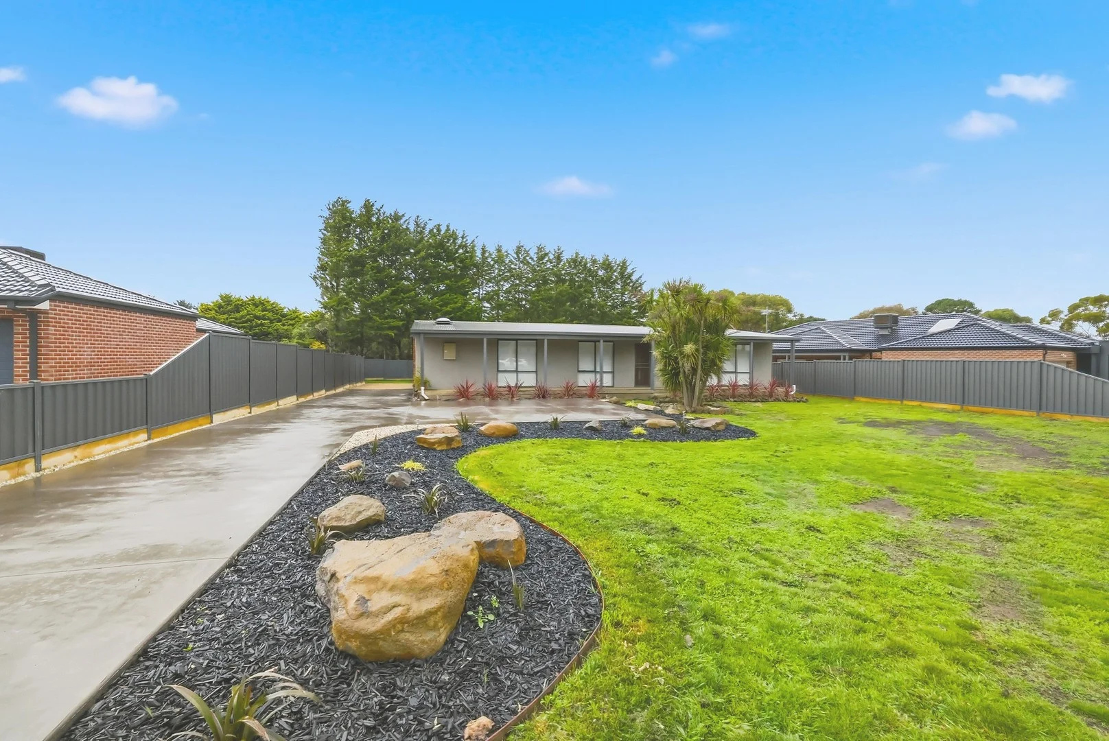 17A Gordon Crescent, Romsey VIC 3434