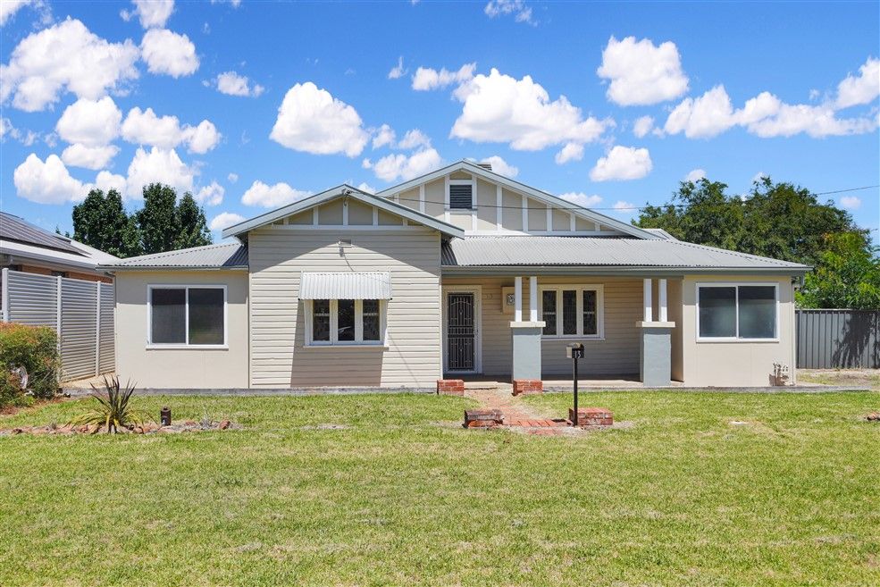 3 bedrooms House in 13 Wambat Street FORBES NSW, 2871
