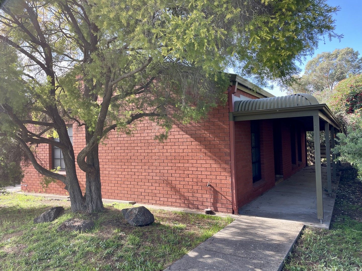 18 Castle Street, North Bendigo VIC 3550 Apartment For Rent Domain