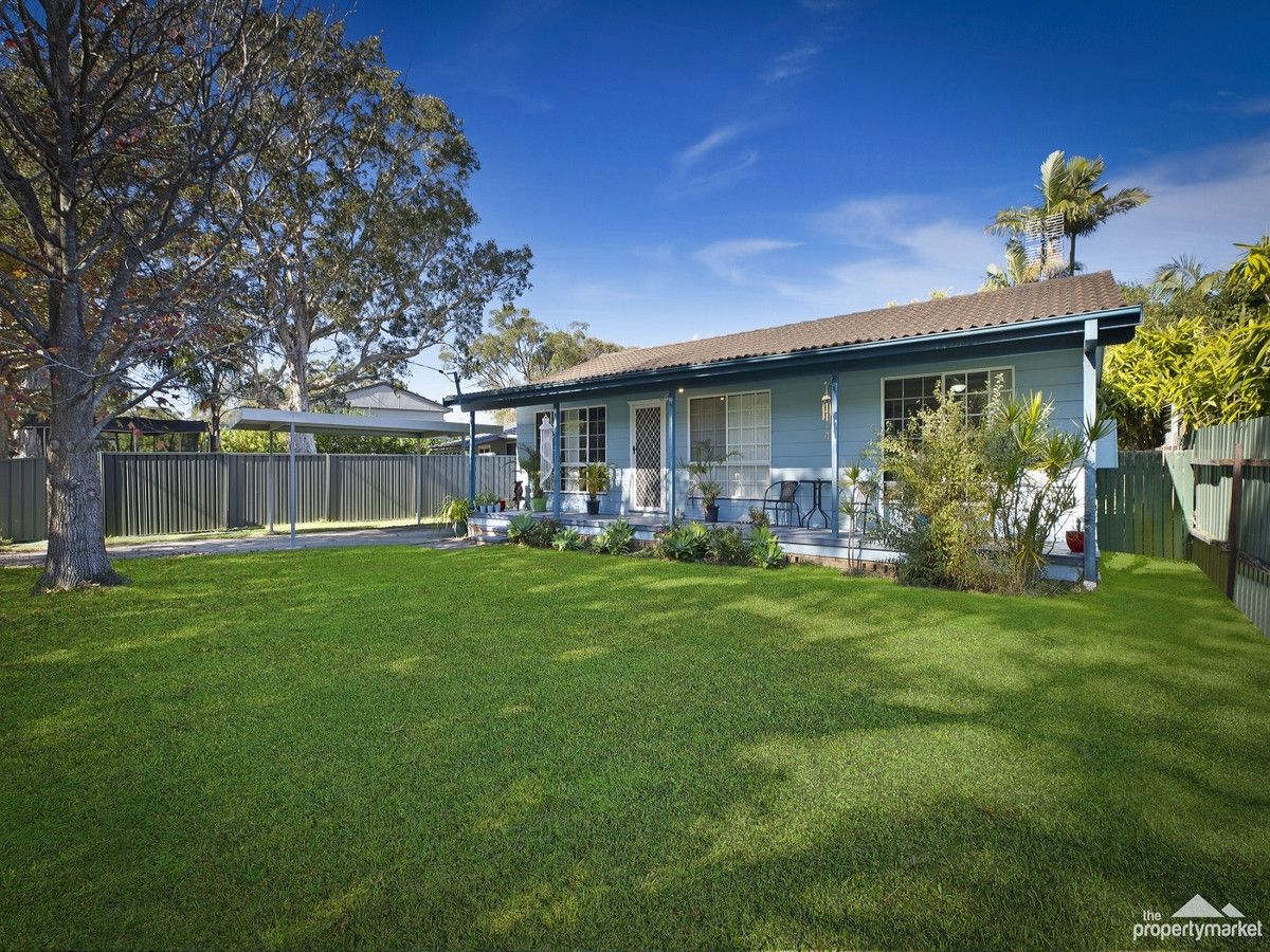 3 bedrooms House in 662 Pacific Highway LAKE MUNMORAH NSW, 2259