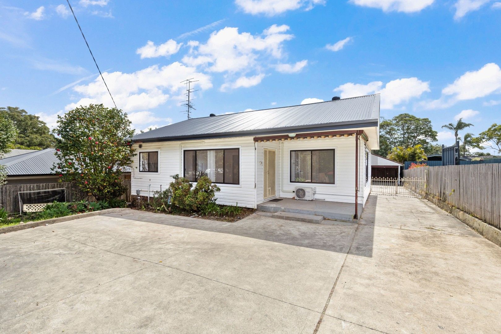 4 bedrooms House in 47 Wyong Road TUMBI UMBI NSW, 2261
