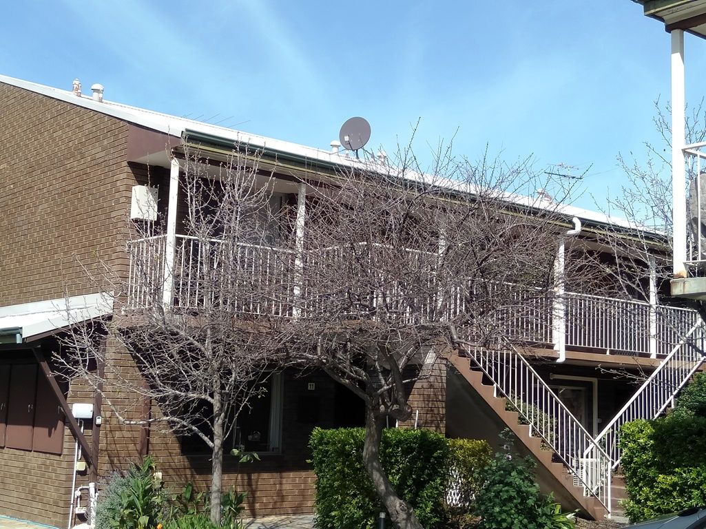 2 bedrooms Apartment / Unit / Flat in 21/1B Mc Neil PEPPERMINT GROVE WA, 6011