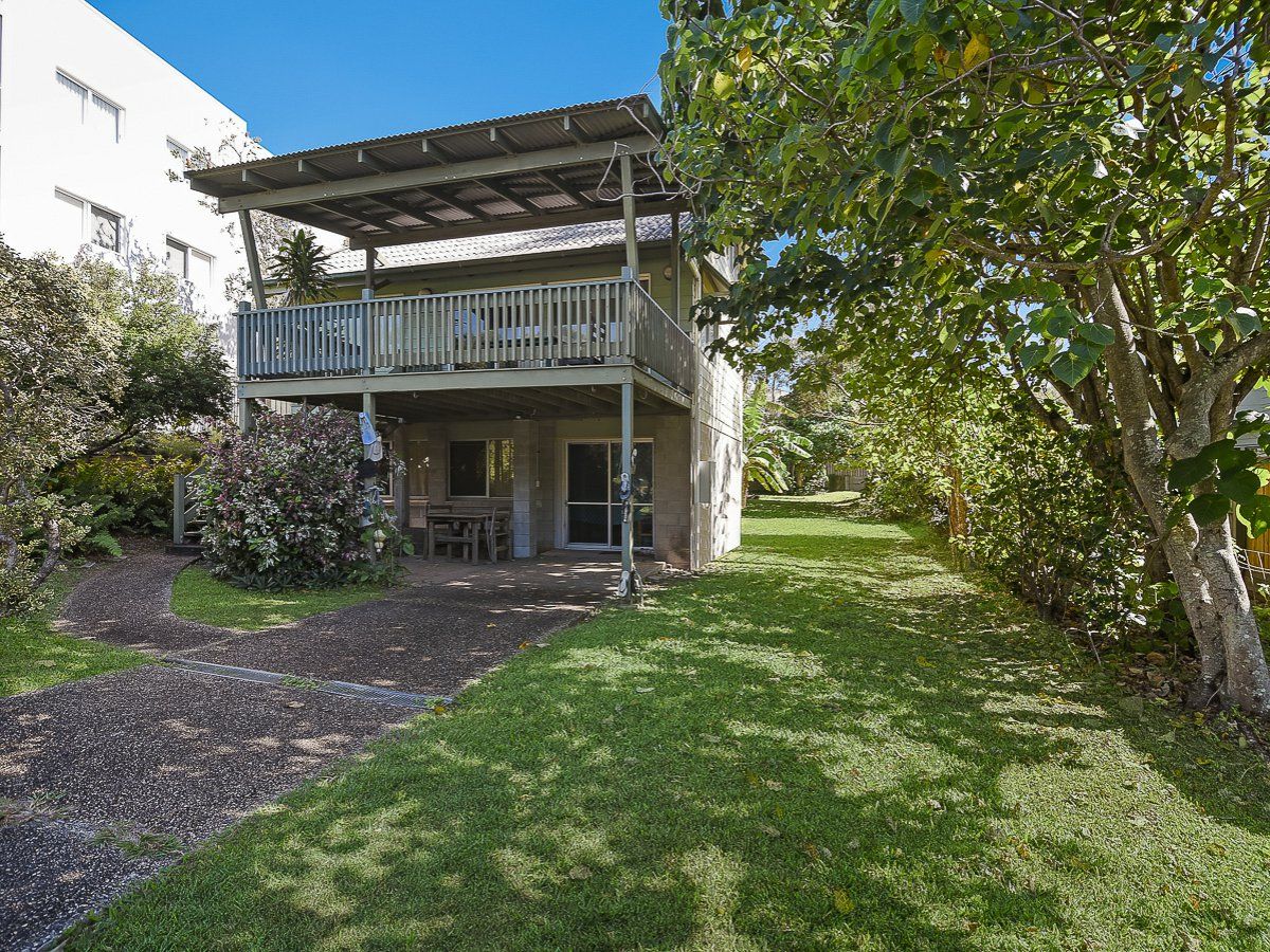 5 Andrew Street, Point Arkwright QLD 4573, Image 1