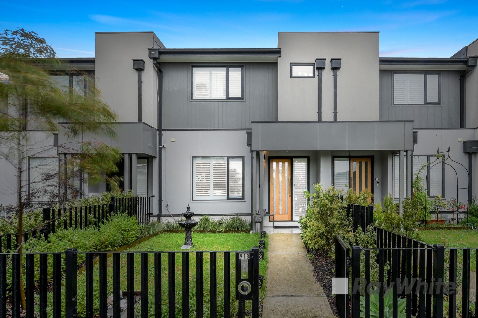 3 bedrooms Townhouse in 91B Hammond Road DANDENONG VIC, 3175