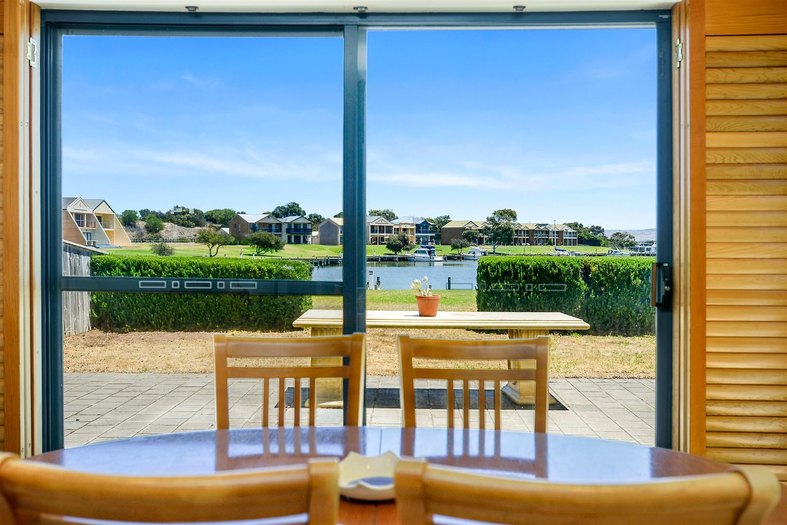 17 Ventura Place, Hindmarsh Island SA 5214, Image 0