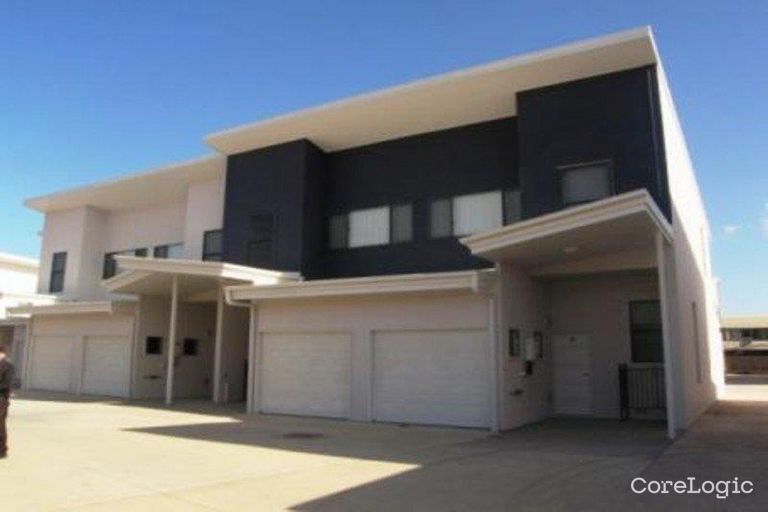 3 bedrooms Townhouse in 23/19 Stevenson St SOUTH MACKAY QLD, 4740