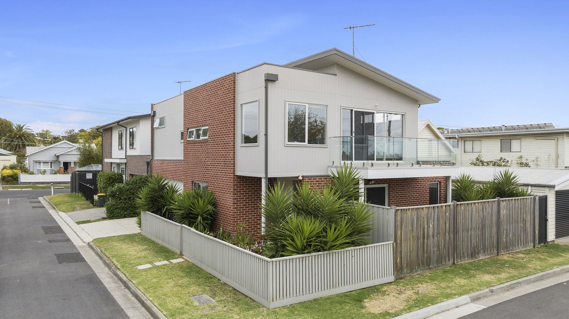 12-14 Clyde Street, Belmont VIC 3216, Image 1