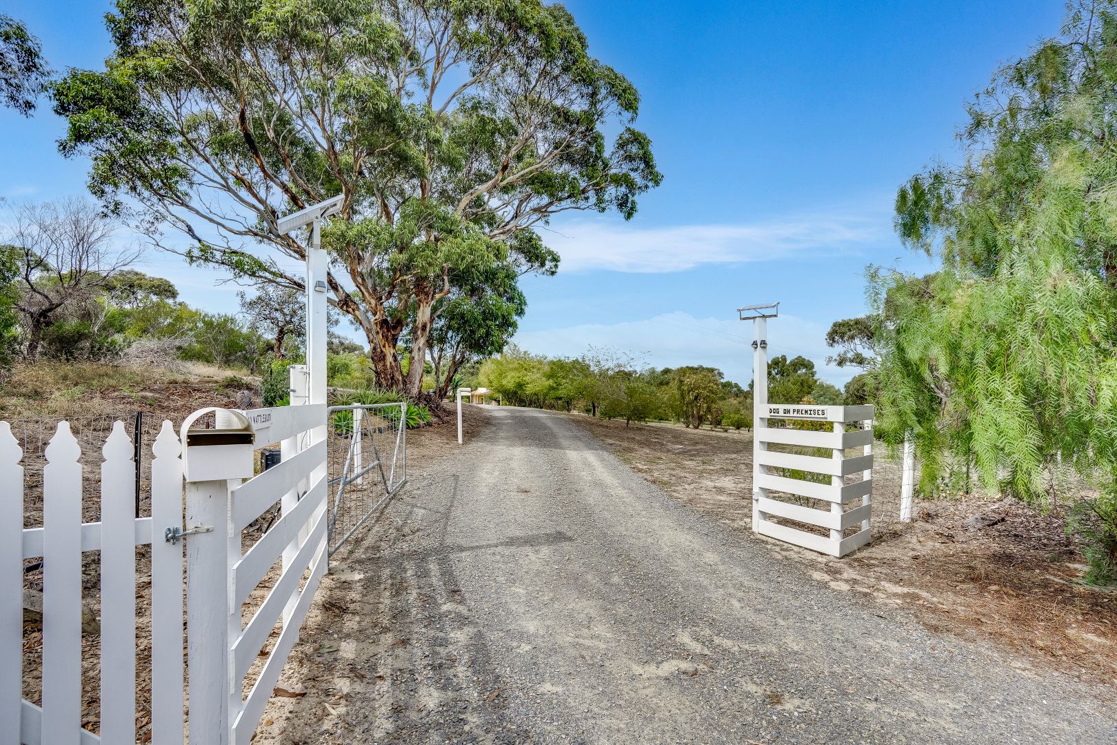 40 Wattlebury Road, Victor Harbor SA 5211, Image 2