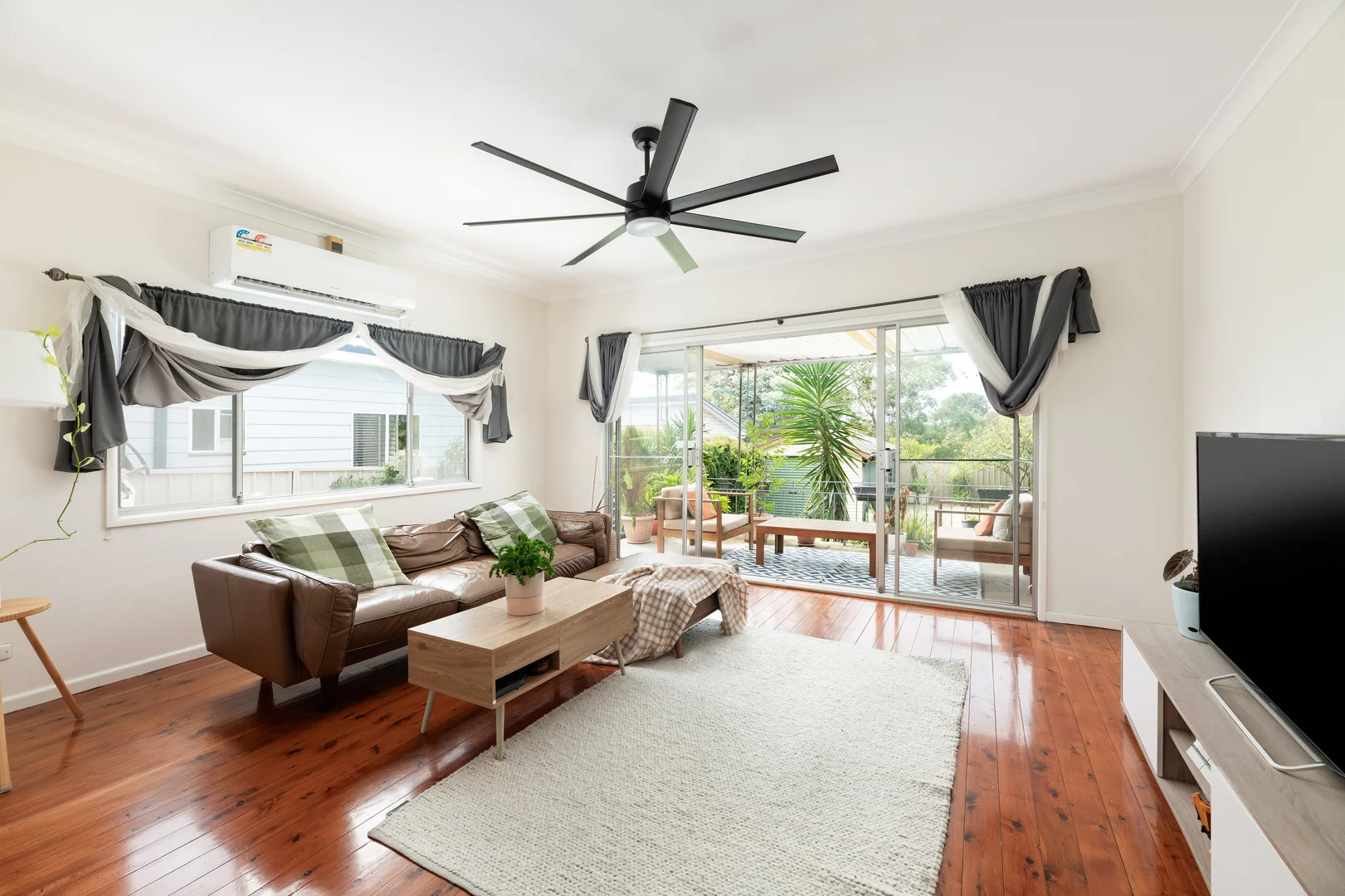 Additional image 4 of 34 Seventh Avenue, Jannali NSW 2226