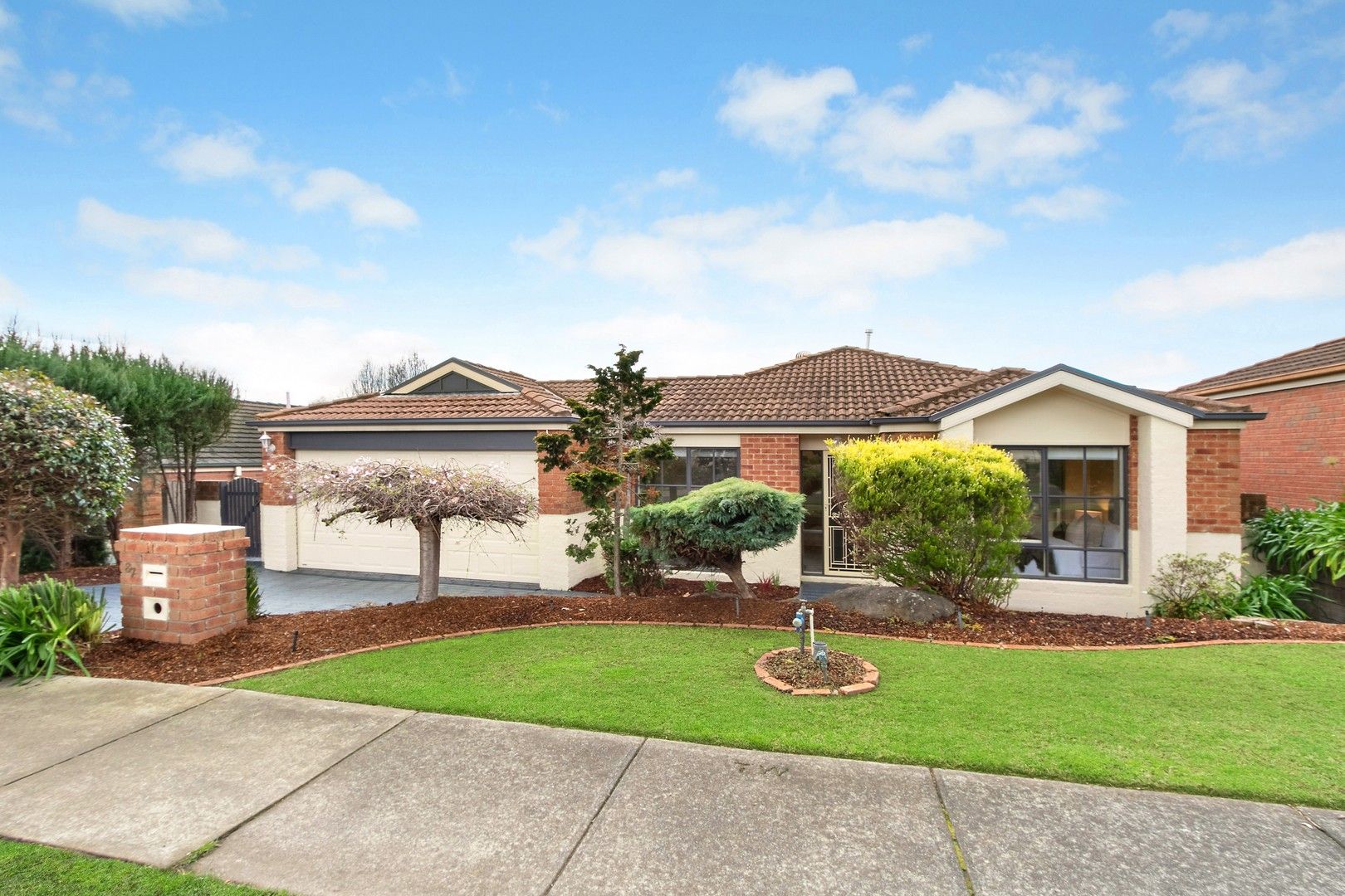 4 bedrooms House in 87 The Gateway LILYDALE VIC, 3140