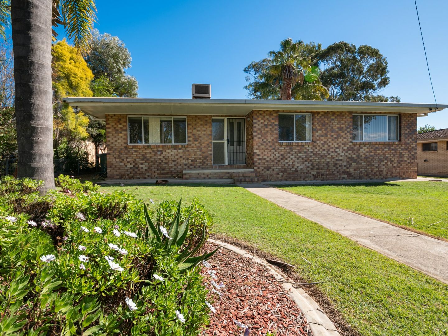 3 bedrooms House in 5 Quinn Street WARWICK QLD, 4370
