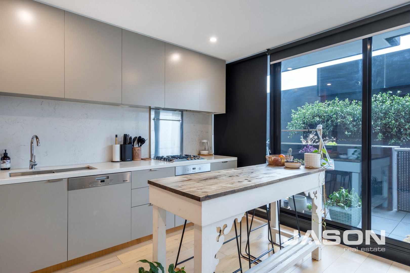 Level 2, 214/1 Bent Street, Northcote VIC 3070, Image 2