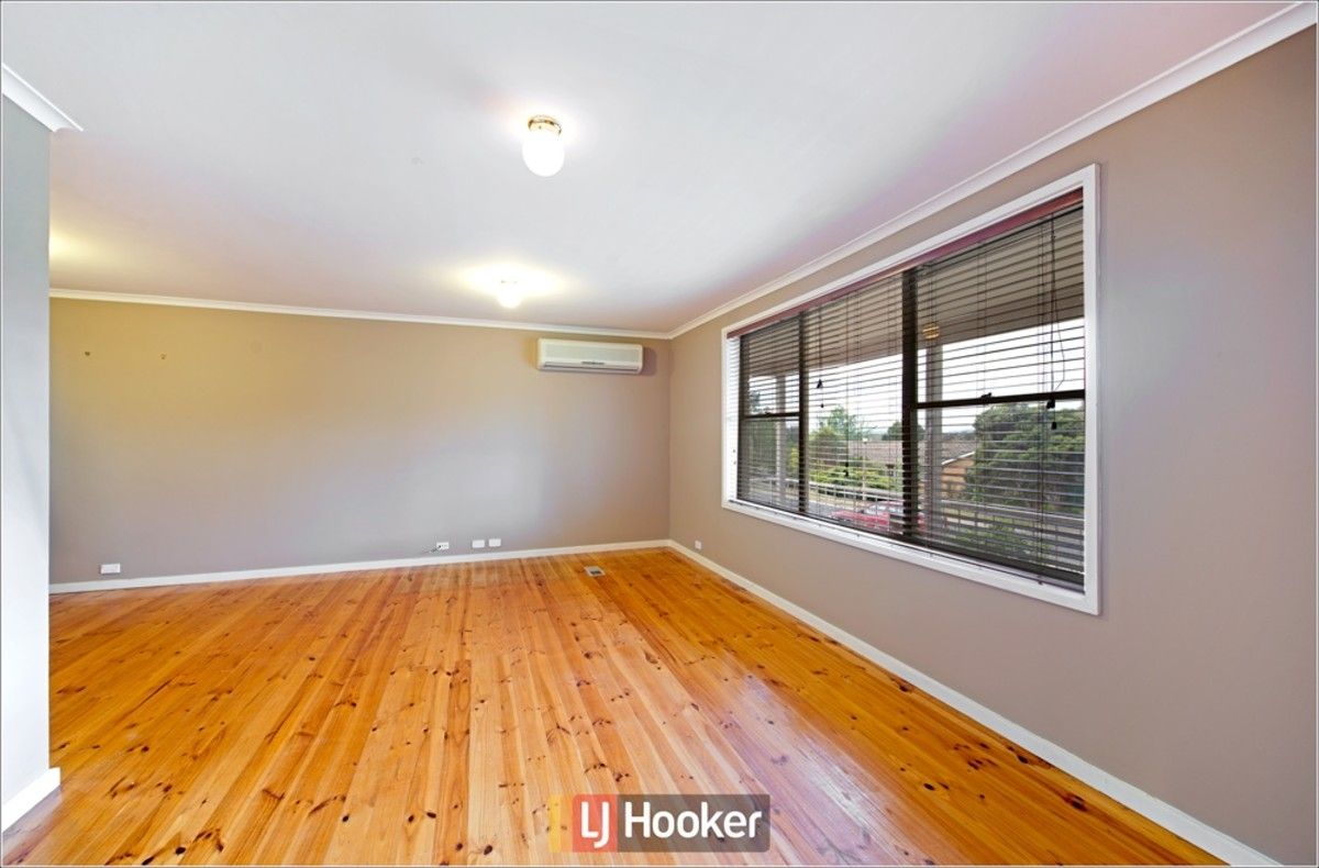 1 Searle Place, Holt ACT 2615, Image 2