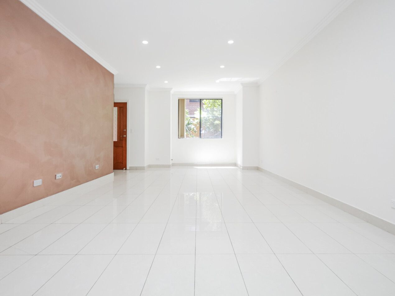 3 bedrooms Townhouse in 19/210 Pennant Hills Road OATLANDS NSW, 2117