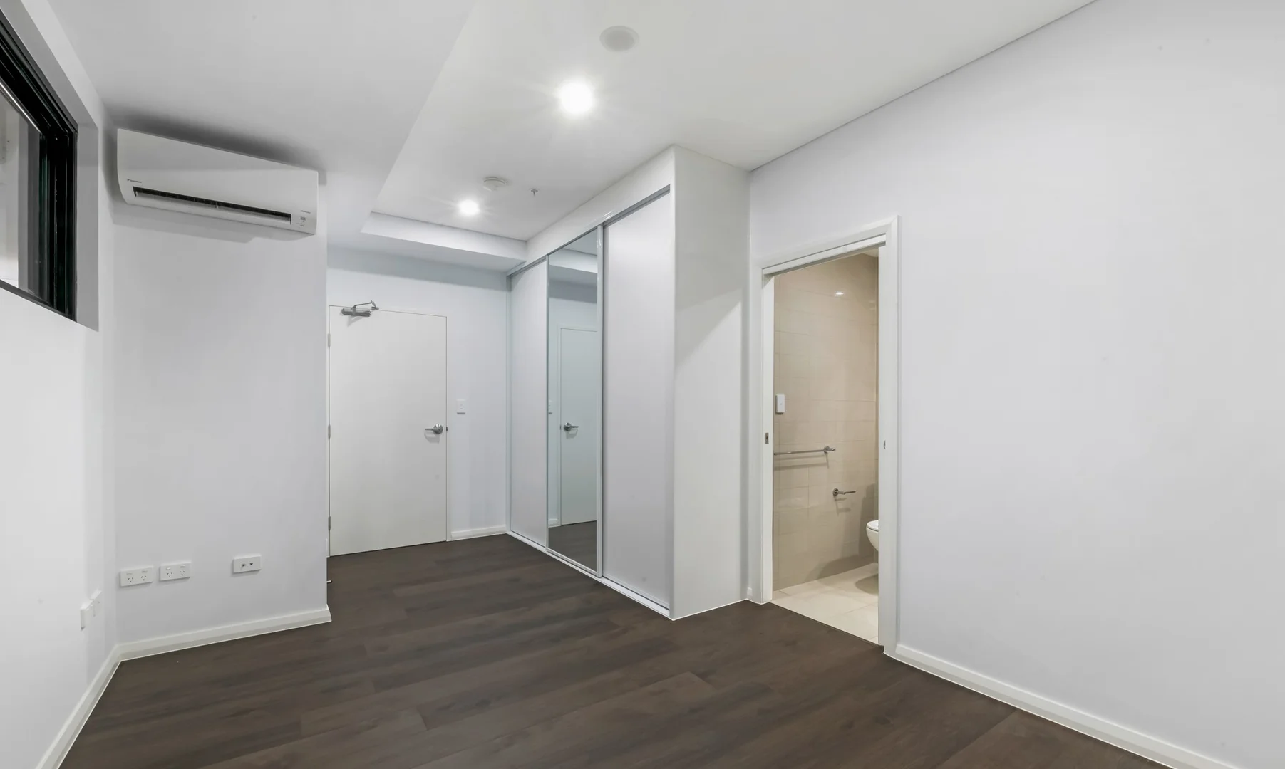 Additional image 3 of 102/127 Great Western Hwy, Mays Hill NSW 2145