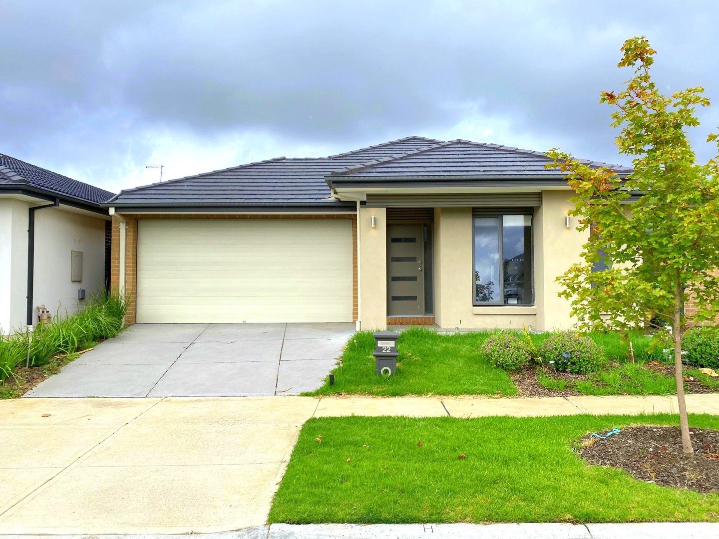 4 bedrooms House in 22 Octavio Street CRAIGIEBURN VIC, 3064